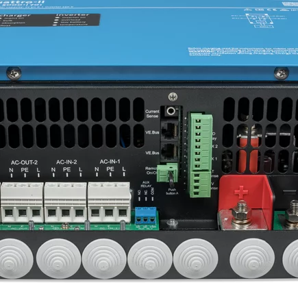 VICTRON Quattro-II 48/5000/70-50/50 Kombinert Batterilader og Inverter