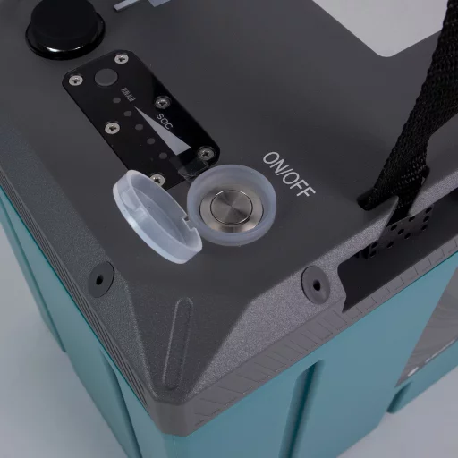 SKANBATT Lithium HEAT - IP67 - 12V 200Ah 200A BMS - HEAT - BT