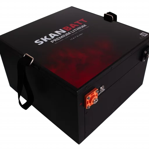 SKANBATT Premium Lithium - 12V 700Ah 250A BMS - 380x360x220mm - Bluetooth - Heat - 8 Års garanti - "Under setet" modell