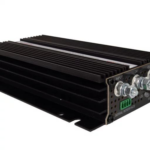 SKANBATT Fricampingpakke - 35A Dynamo Hurtiglader m/blåtann - DCDC for alle bobiler