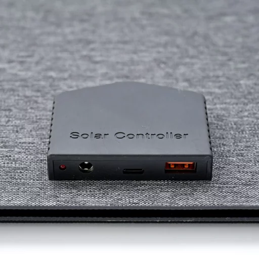 SKANBATT 'Alt i ett' Bærbart Solcellepanel 60W (4x15W)