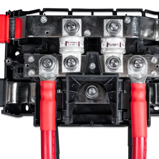 VICTRON Lynx Class-T Power In (M10)