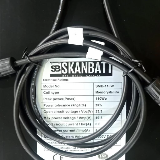 SKANBATT Solcellepanel 110W - All Black - Mono - PERC - 1070x550x30mm