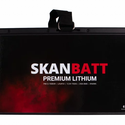 SKANBATT Premium Lithium - 12V 700Ah 250A BMS - 380x360x220mm - Bluetooth - Heat - 8 Års garanti - "Under setet" modell
