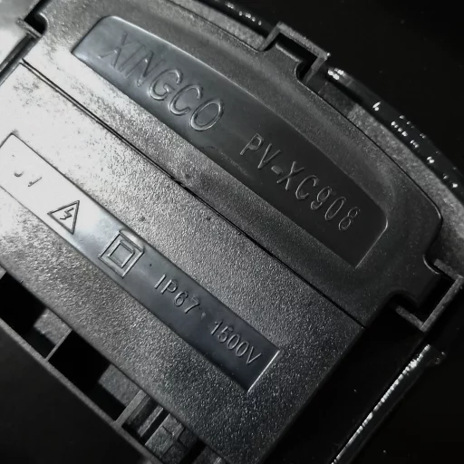 SKANBATT Solcellepanel 335W - All Black - Mono - PERC - 1660x1000x40mm