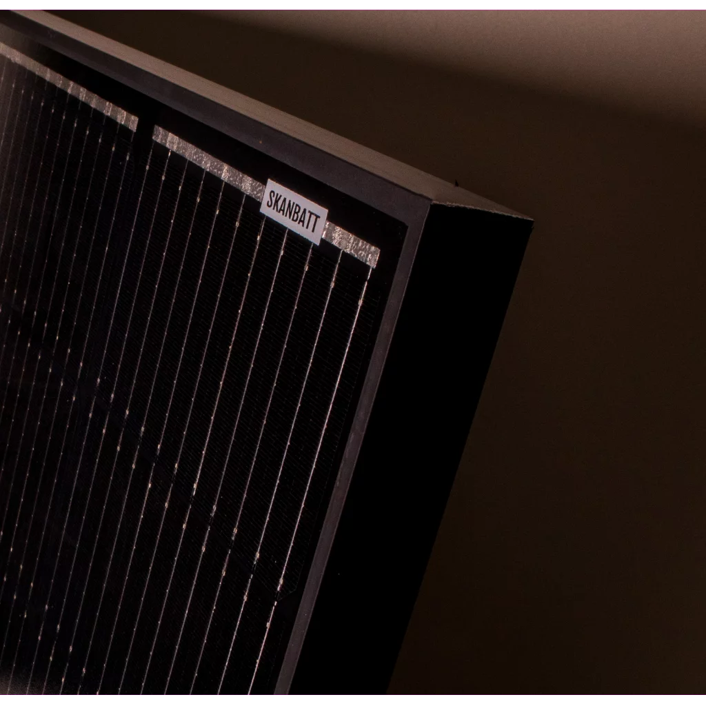 SKANBATT Solcellepanel Mono 130W Sort - 885x765x30mm