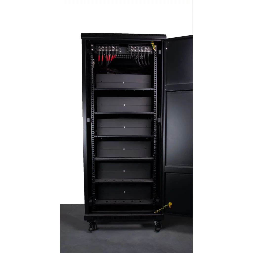 SKANBATT Kabinett/batteriskap for lithium rackmoduler 3U