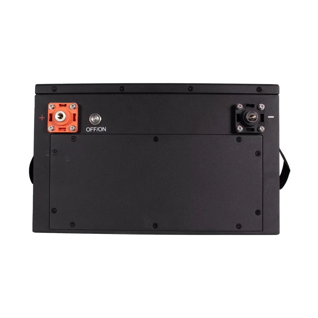 SKANBATT Premium Lithium - 12V 700Ah 250A BMS - 380x360x220mm - Bluetooth - Heat - 8 Års garanti - "Under setet" modell