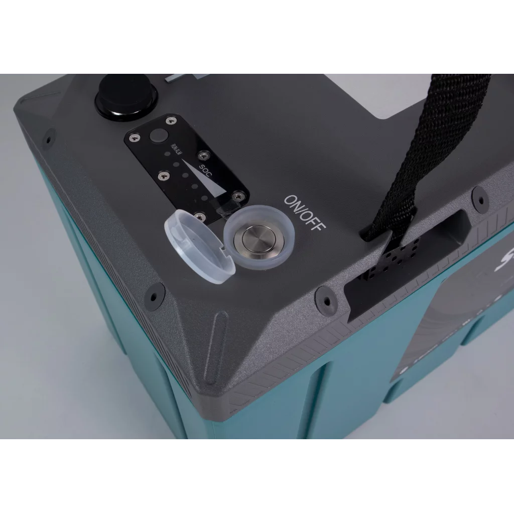 SKANBATT Lithium HEAT - IP67 - 12V 200Ah 200A BMS - HEAT - BT