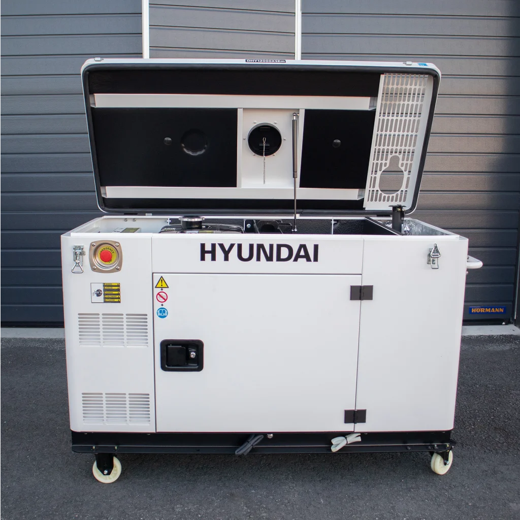 HYUNDAI DHY12000XSEm Strømaggregat 10000W 1-FAS 230V - Elektrisk start - Diesel - Forvarming - ATS - Vannkjølt