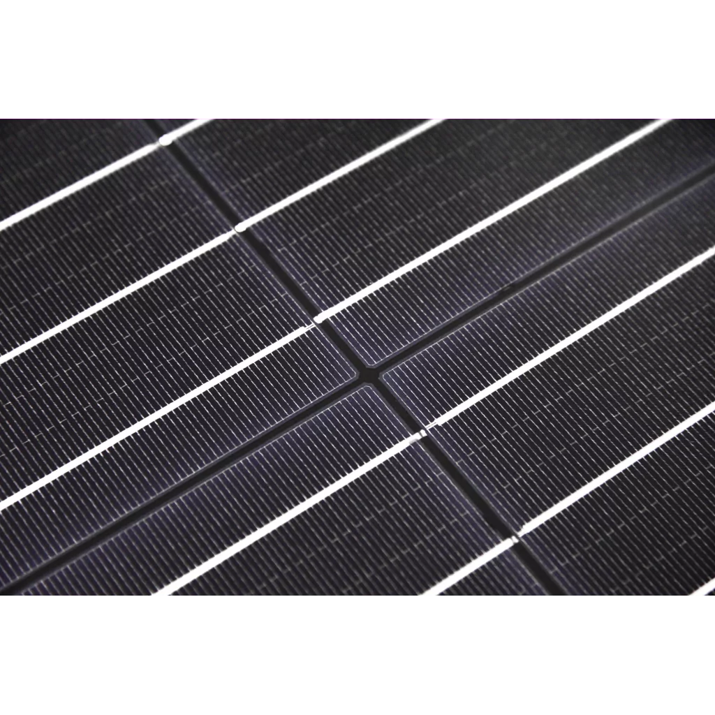 SKANBATT Solcellepanel 200W - All Black - Mono - PERC - 1500x680x35mm